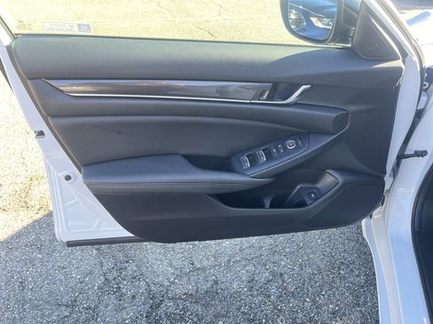 Used 2022 Honda Accord Sport Special Edition image 15