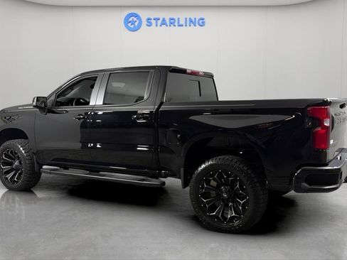 Used 2025 Chevrolet Silverado 1500 RST w/ Convenience Package II AWD/4WD image 4