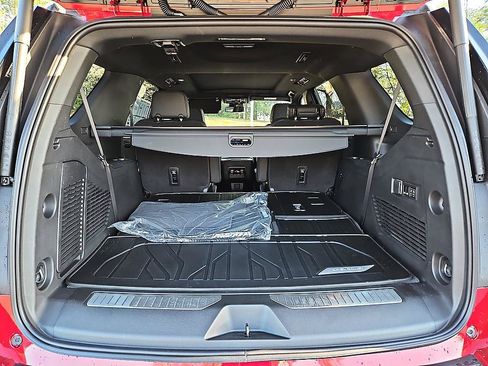 New 2026 Chevrolet Tahoe RST w/ RST Capability Package AWD/4WD image 11