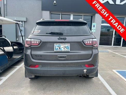Used 2019 Jeep Compass Altitude image 4