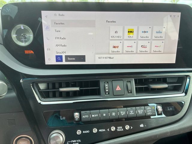 Used 2024 Lexus ES 350 w/ Premium Package FWD image 36