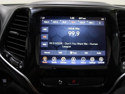 Used 2019 Jeep Cherokee Limited AWD/4WD image 51