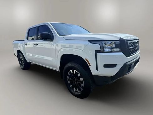 Used 2022 Nissan Frontier S w/ Technology Package AWD/4WD image 7