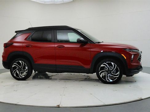 New 2026 Chevrolet TrailBlazer RS w/ Driver Confidence Package image 8