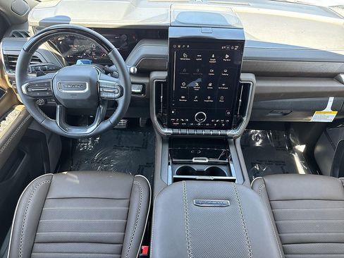 New 2026 GMC Yukon XL Denali Ultimate AWD/4WD image 7