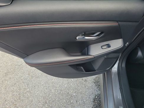 Certified 2024 Nissan Sentra SR FWD image 19