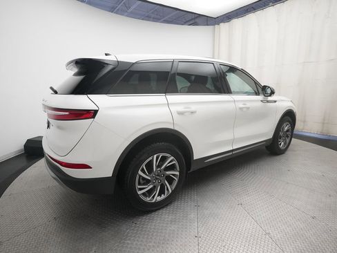 Used 2023 Lincoln Corsair AWD w/ Equipment Group 101A image 38
