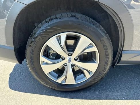 Used 2024 Subaru Ascent Premium w/ Convenience Package AWD/4WD image 9