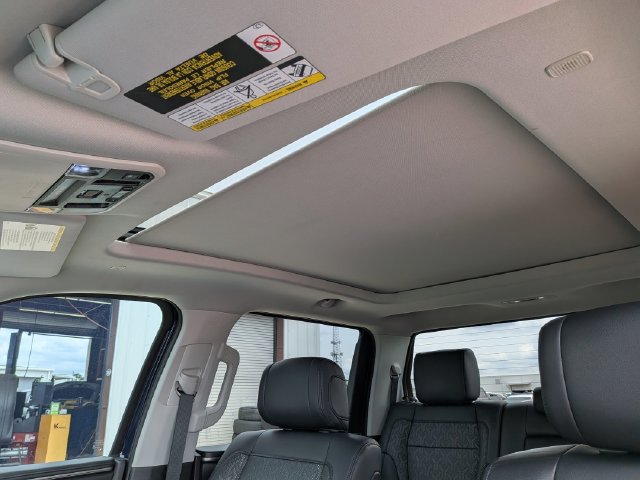 Used 2023 Toyota Tundra Limited w/ Power Package AWD/4WD image 33
