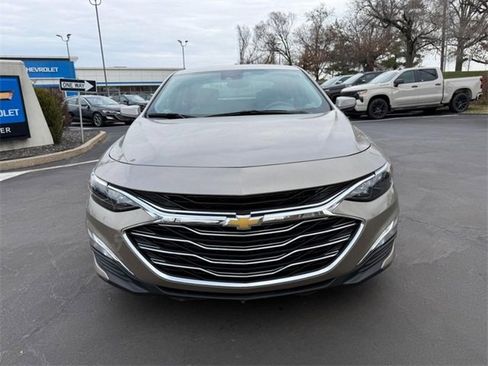 Used 2024 Chevrolet Malibu LS image 9