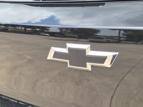 Used 2023 Chevrolet TrailBlazer LT w/ Convenience Package FWD image 5