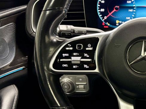 Used 2020 Mercedes-Benz GLE 450 4MATIC w/ MBUX Technology Package image 25