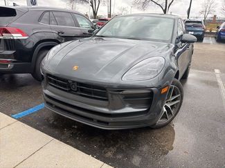 Certified 2024 Porsche Macan video 1