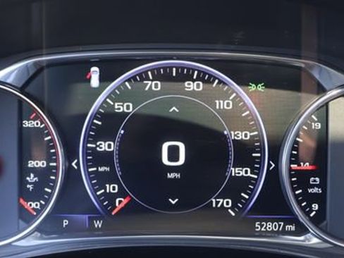 Used 2023 Chevrolet Traverse Premier AWD/4WD image 12