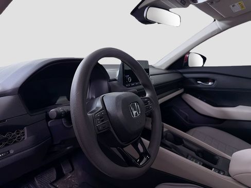 Used 2025 Honda Accord LX image 9