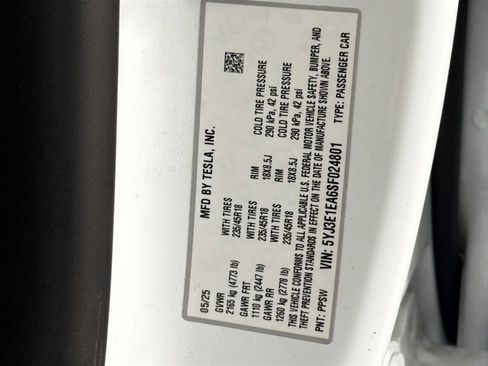 Used 2025 Tesla Model 3 Long Range RWD image 33