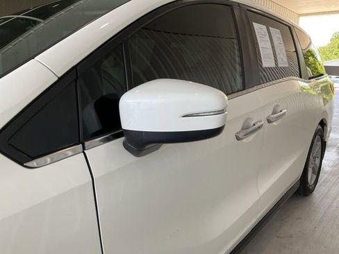 Used 2018 Honda Odyssey EX-L image 3