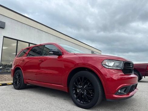 Used 2016 Dodge Durango R/T w/ Technology Group AWD/4WD image 4