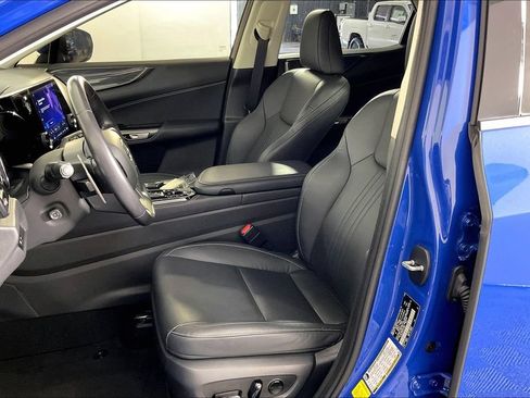 Used 2025 Lexus NX 350 AWD w/ Accessory Package (K3) image 34