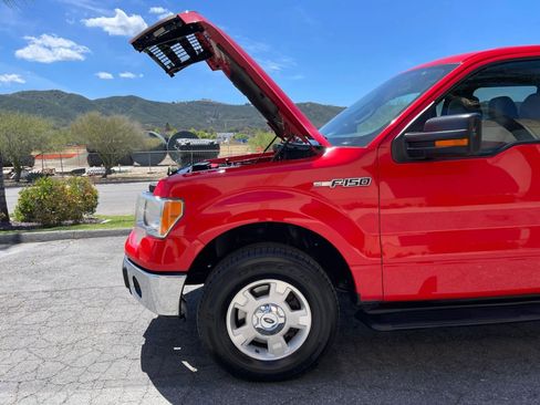 Used 2014 Ford F150 XLT w/ Equipment Group 301A Mid AWD/4WD image 31