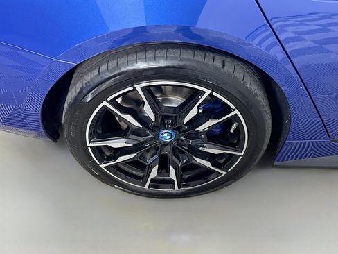 Used 2023 BMW i4 M50 w/ Premium Package image 33