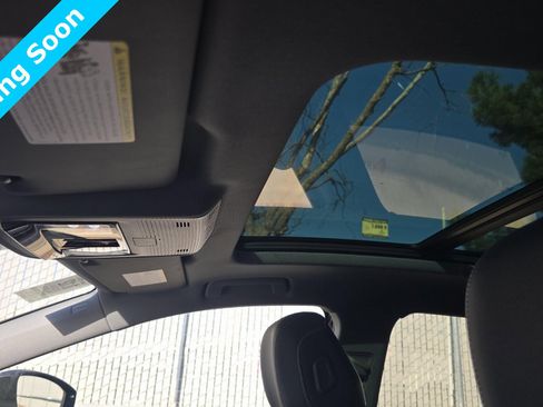 Used 2024 Audi Q4 e-tron Premium Plus w/ Premium Plus image 11