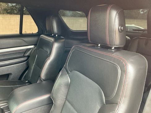 Used 2018 Ford Explorer Sport w/ Equipment Group 401A image 20