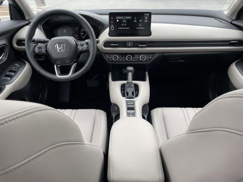 Used 2026 Honda HR-V EX-L image 12