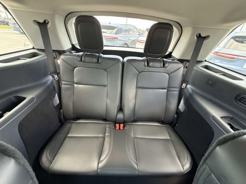 New 2026 Lincoln Aviator AWD w/ Jet Appearance Package image 18