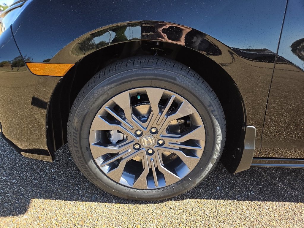New 2027 Honda Odyssey Touring image 26