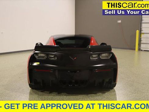 Used 2015 Chevrolet Corvette Z06 w/ 3LZ Preferred Equipment Group image 6