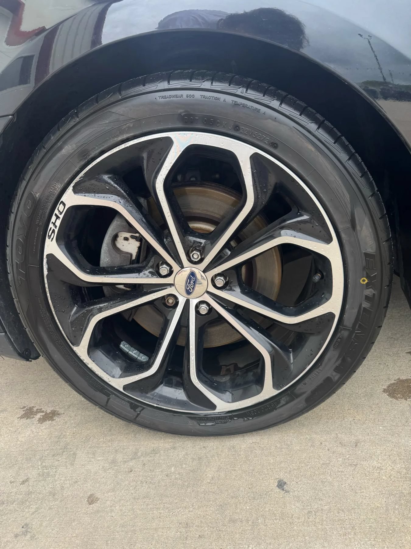 Used 2017 Ford Taurus SHO AWD/4WD image 20