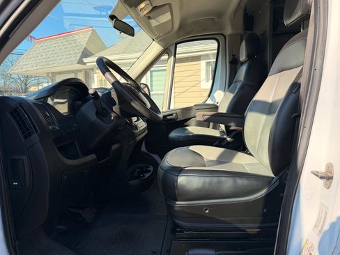 Used 2016 RAM ProMaster 1500 image 12