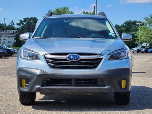 Used 2022 Subaru Outback Premium AWD/4WD image 5