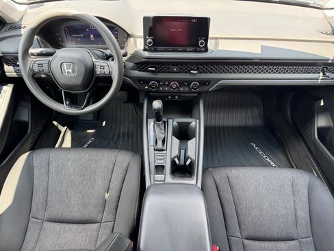 Certified 2023 Honda Accord EX image 12