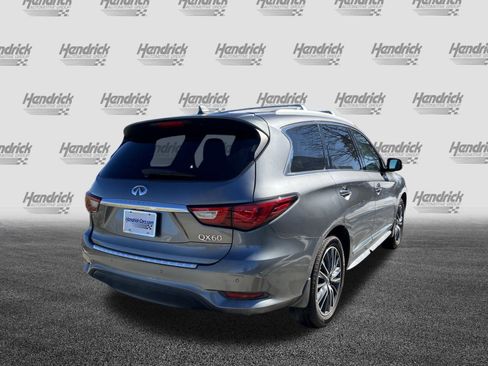 Used 2017 INFINITI QX60 Deluxe Technology AWD image 10