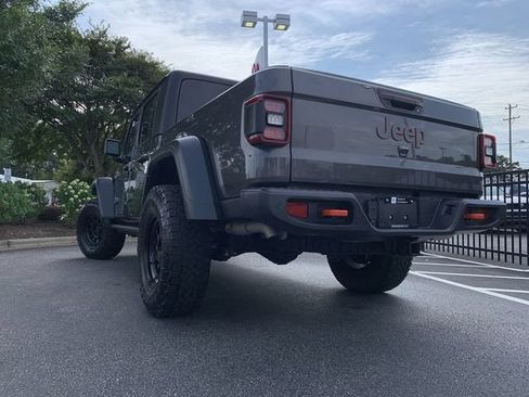 Used 2024 Jeep Gladiator Mojave w/ Safety Group AWD/4WD image 6