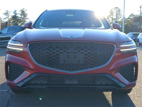 Used 2022 Genesis GV70 3.5T Sport w/ Sport Prestige Package image 8