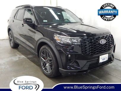 New 2025 Ford Explorer ST w/ Sun And Sound Package