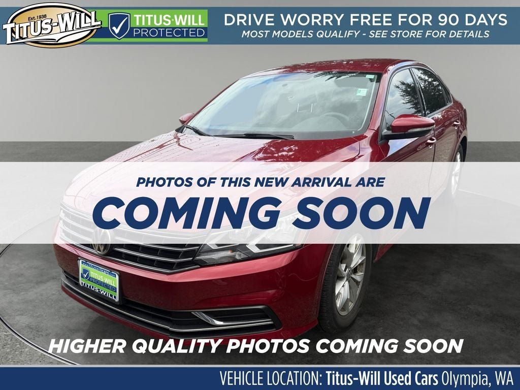 Used 2018 Volkswagen Passat 2.0T S w/ Driver Assistance Package FWD image 2