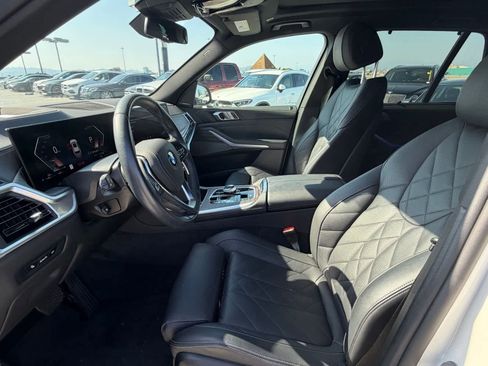 Used 2025 BMW X5 sDrive40i w/ Executive Package RWD image 6