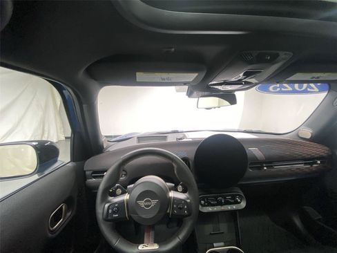 Certified 2025 MINI Cooper S FWD image 30