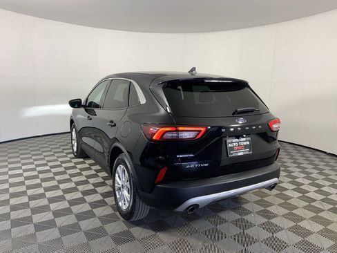 Used 2023 Ford Escape Active image 7