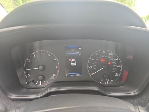 Used 2024 Toyota Corolla LE FWD image 18