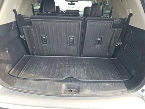 Certified 2025 Nissan Pathfinder SL w/ Cargo Package FWD image 2