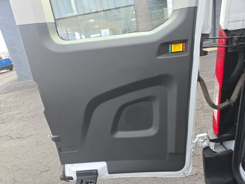 Used 2024 Ford Transit 350 XLT RWD image 23