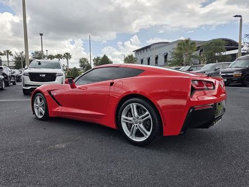 Used 2017 Chevrolet Corvette Stingray Coupe w/ 1LT RWD image 4