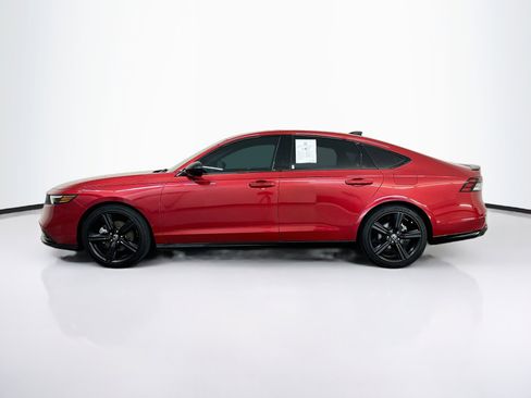 Used 2024 Honda Accord Sport image 4