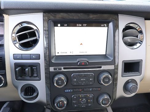 Used 2017 Ford Expedition Limited w/ Equipment Group 301A image 42