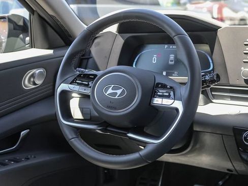 Certified 2026 Hyundai Elantra Sport FWD image 19
